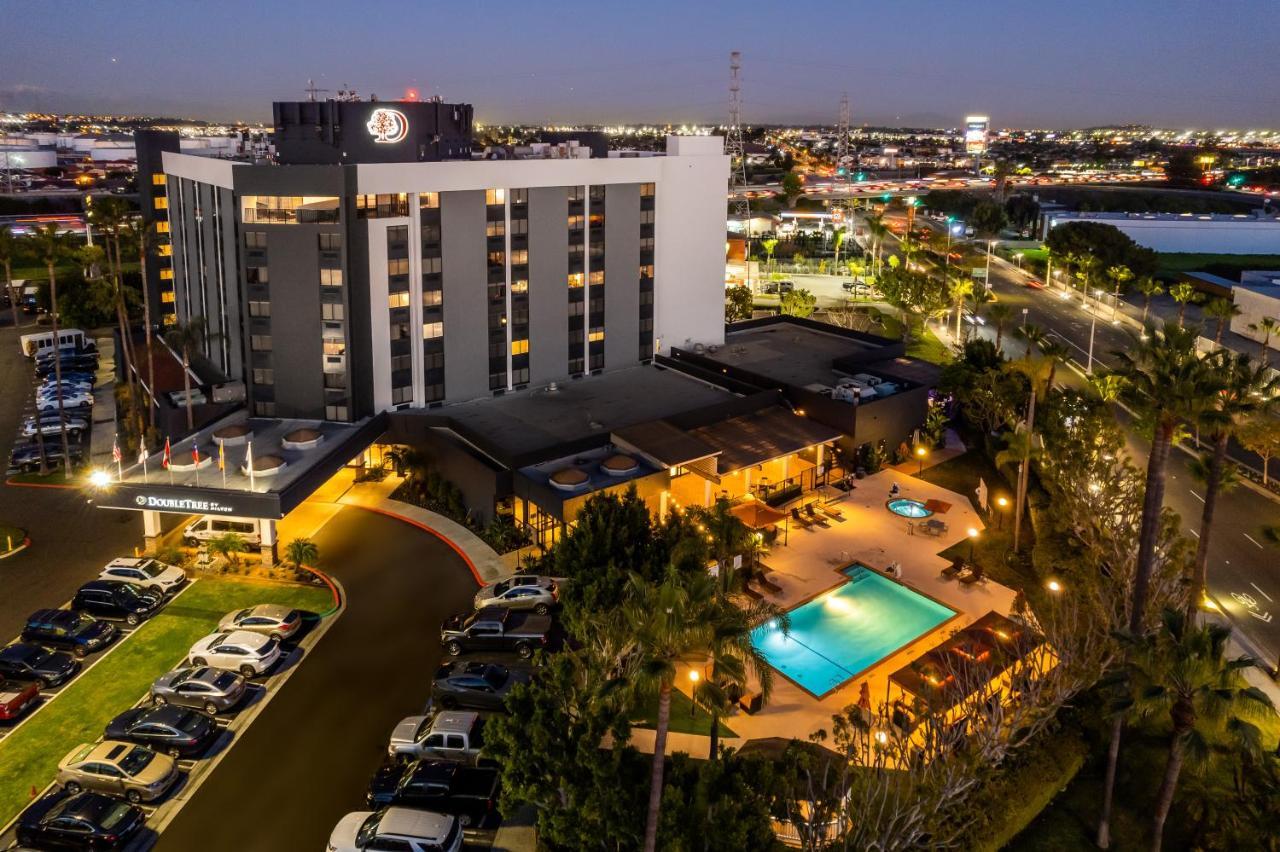 Отель Doubletree By Hilton Карсон Экстерьер фото